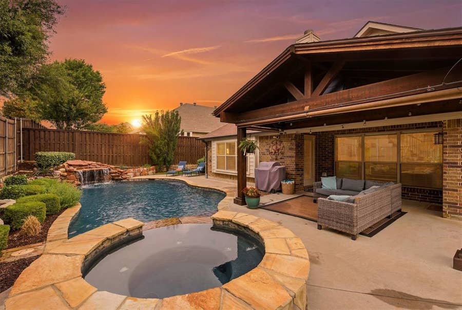 Property photo for 1430 Crescent Valley Drive, Prosper, TX
