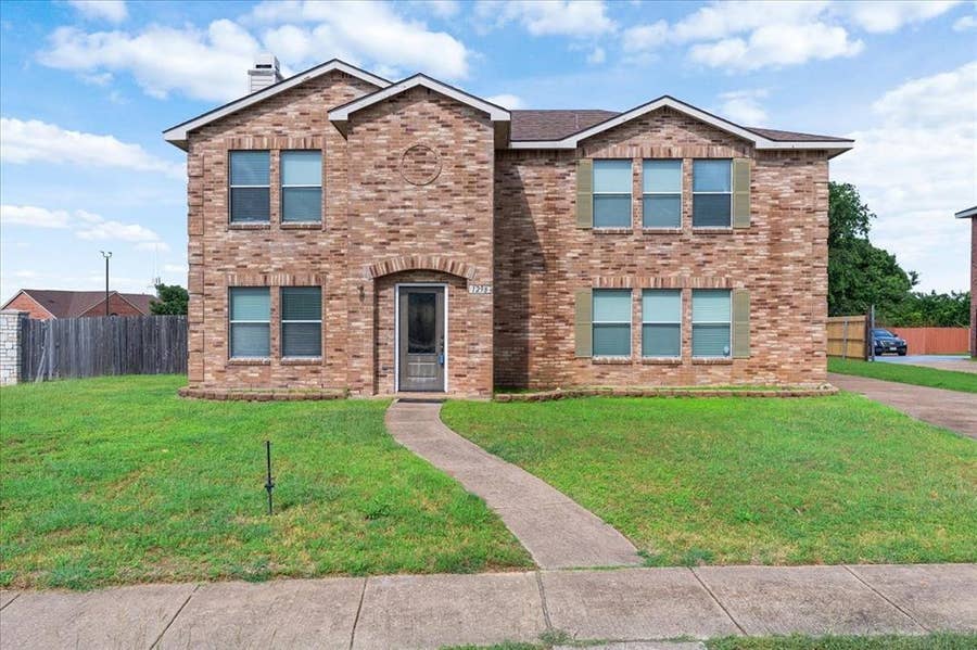 Property photo for 1298 Longleaf Drive, Cedar Hill, TX