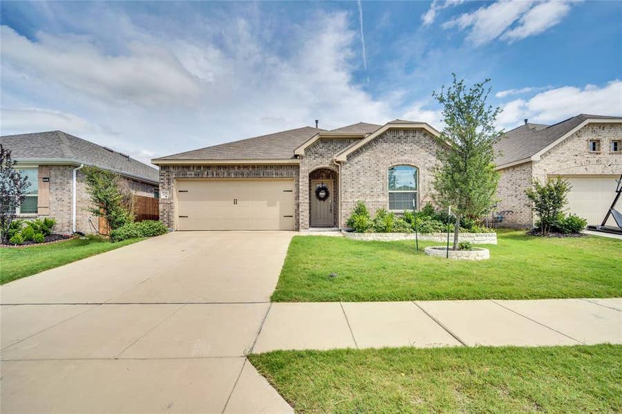 Property photo for 3240 Apple Creek Avenue, Crandall, TX
