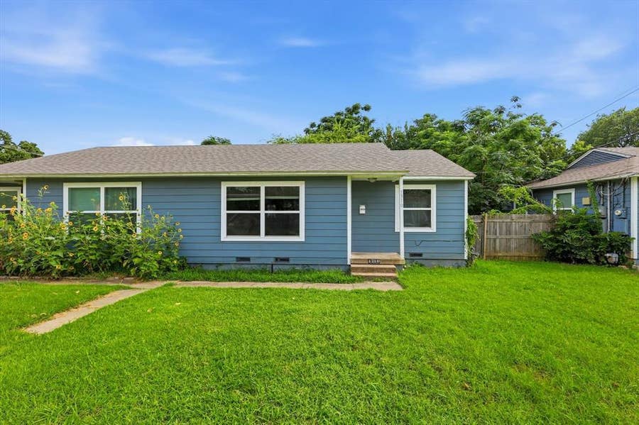 Property photo for 1310 Stone Drive, Irving, TX