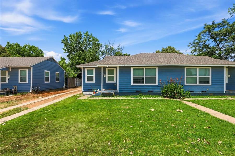 Property photo for 1307 Stone Drive, Irving, TX