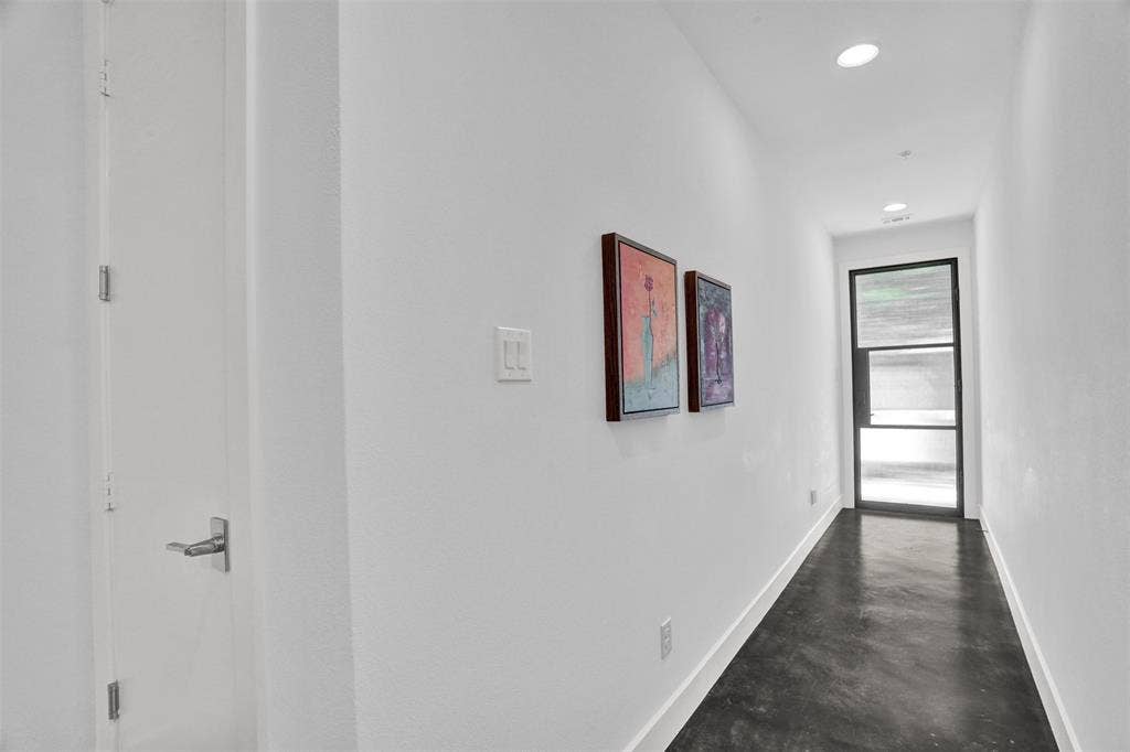 13001 Hutton Drive, #10, Farmers Branch, TX 75234 13001 Hutton Drive, #10, Farmers Branch, TX 75234
