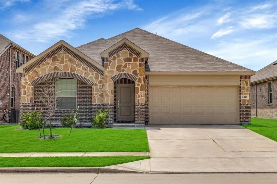 Property photo for 8425 Honeylocust Street, McKinney, TX