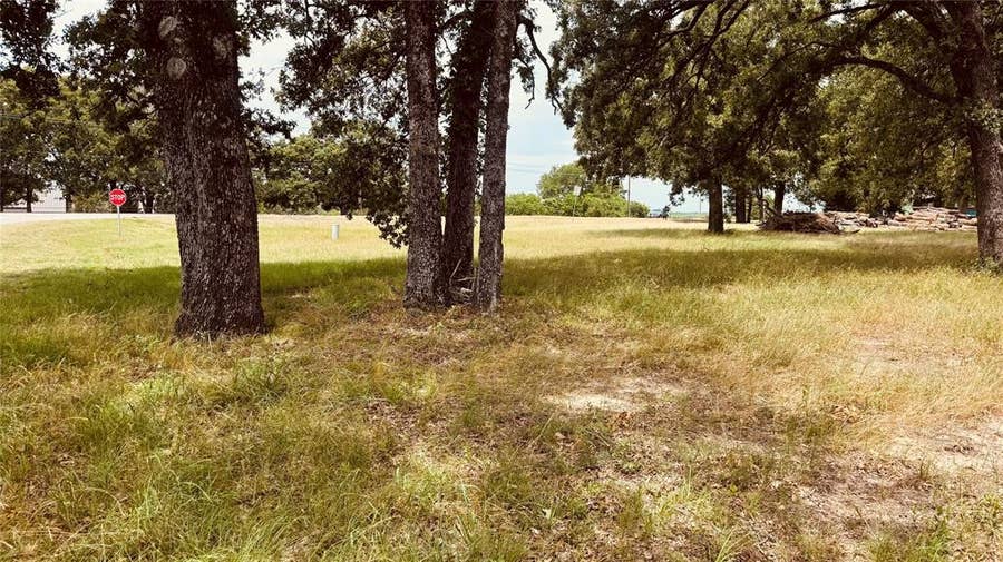 Property photo for 5850 State Highway 274, Trinidad, TX