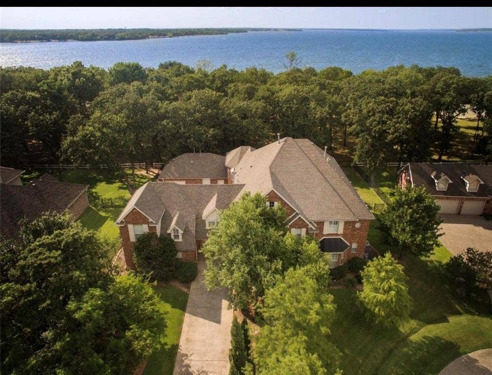 721 Paradise Cove, Shady Shores, TX 76208 721 Paradise Cove, Shady Shores, TX 76208
