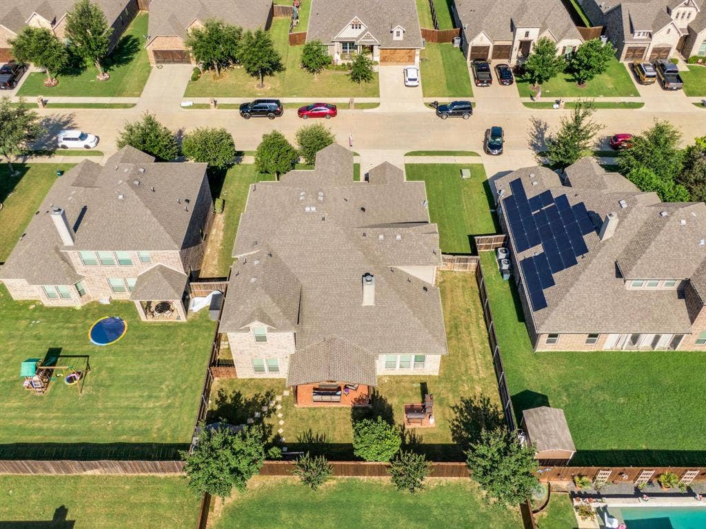 Aerial view of the back of the prooperty.