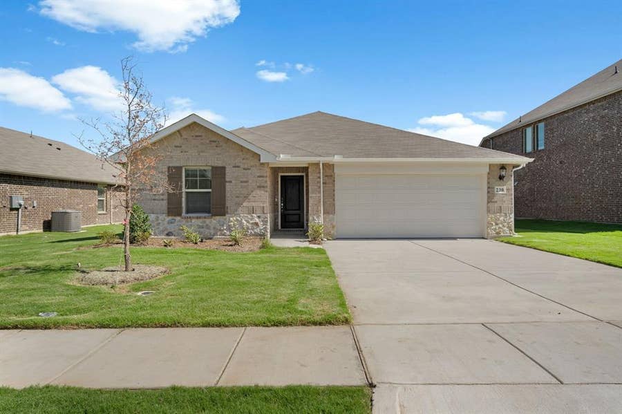 Property photo for 230 Teton Street, Greenville, TX