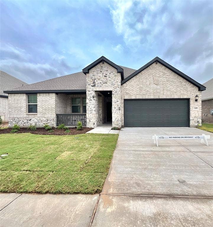 Property photo for 1409 Winters Way, McKinney, TX
