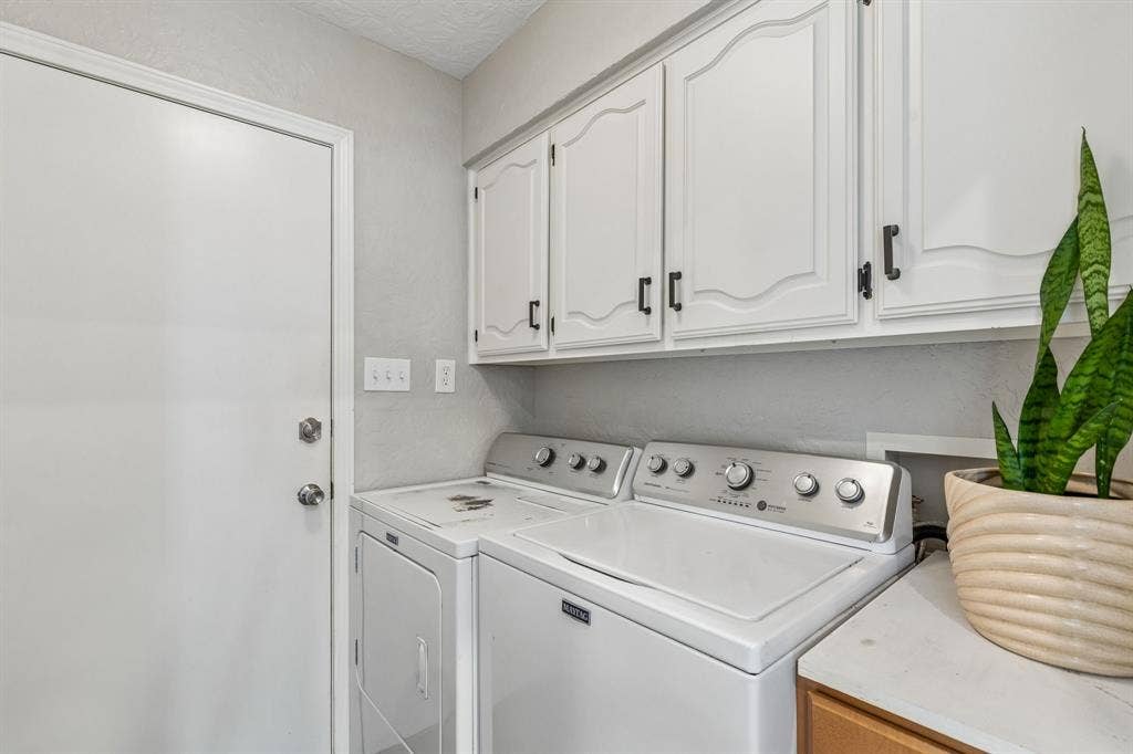 604 Shalamar Place, Irving, TX 75061
