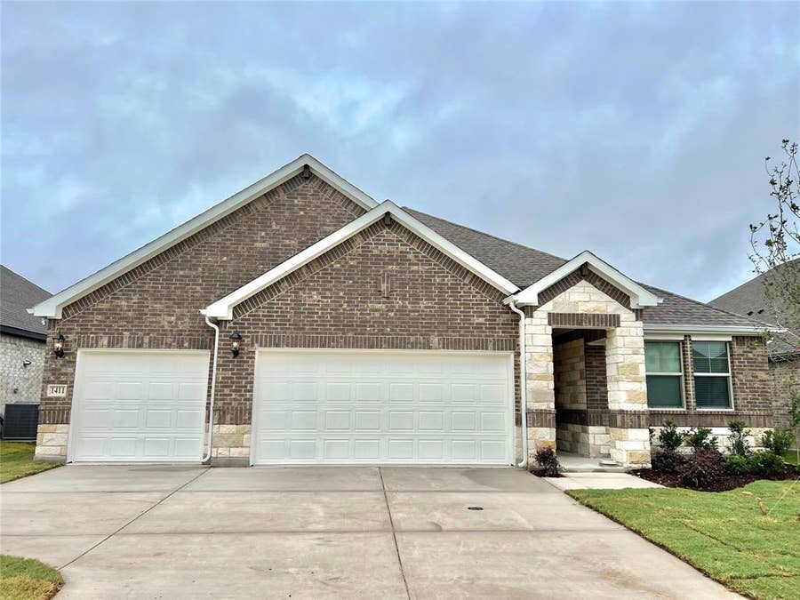 Property photo for 1411 Winters Way, McKinney, TX