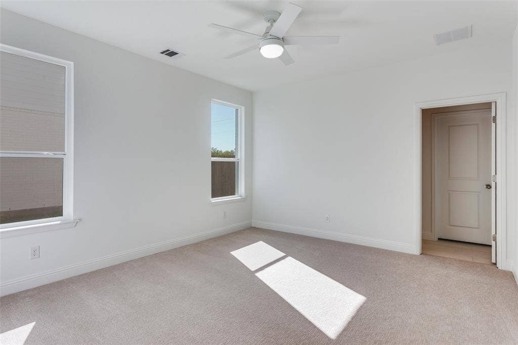 2712 Glasgow Way, Denton, TX 76207 2712 Glasgow Way, Denton, TX 76207