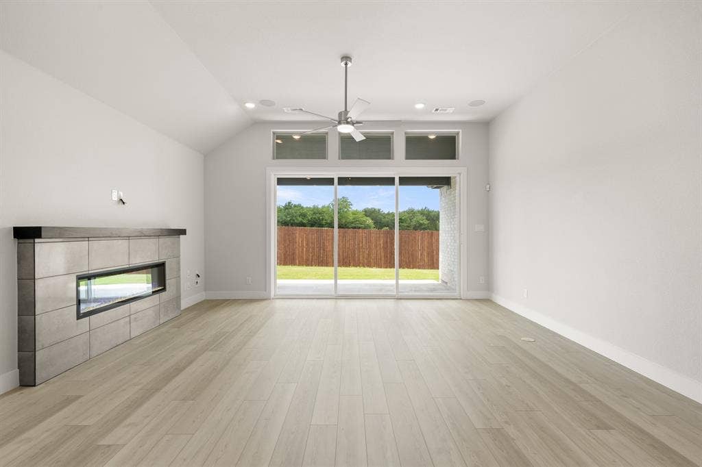 1809 River Hills Court, Midlothian, TX 76065 1809 River Hills Court, Midlothian, TX 76065