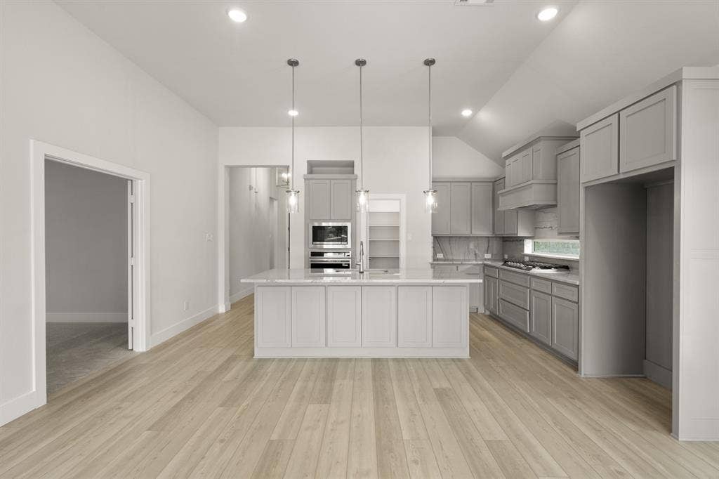 1809 River Hills Court, Midlothian, TX 76065 1809 River Hills Court, Midlothian, TX 76065