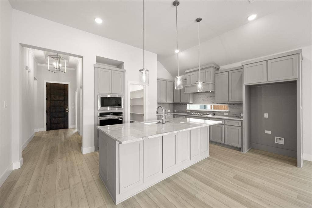 1809 River Hills Court, Midlothian, TX 76065 1809 River Hills Court, Midlothian, TX 76065