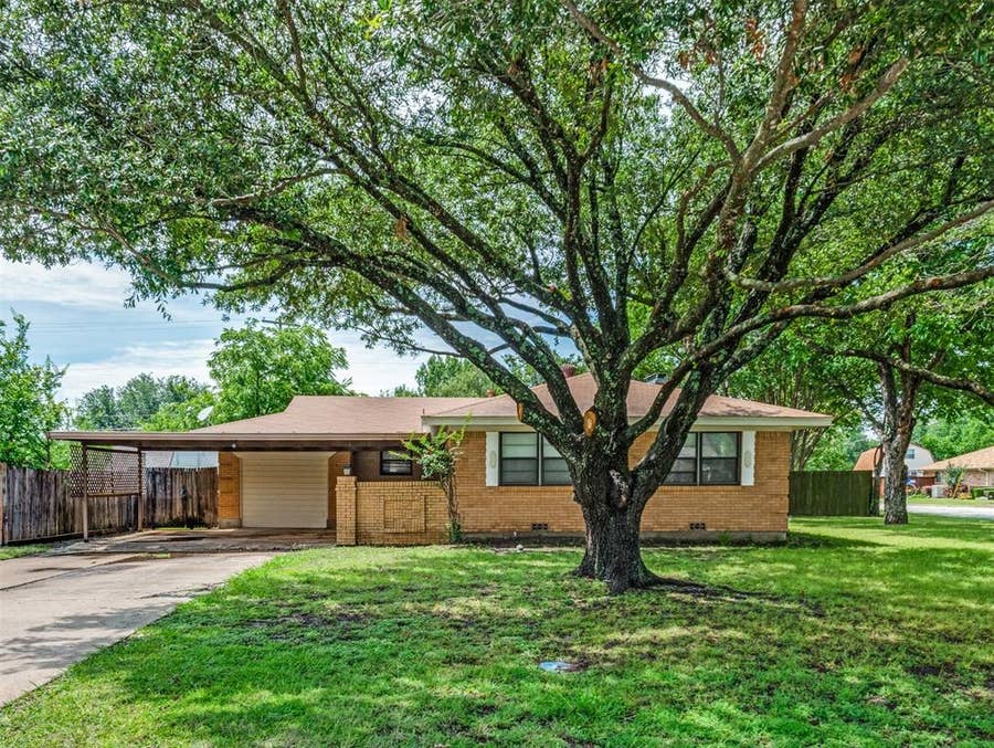Property photo for 221 Leighton Drive, Terrell, TX
