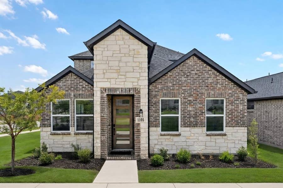 Property photo for 1105 Beebalm Mews, Celina, TX