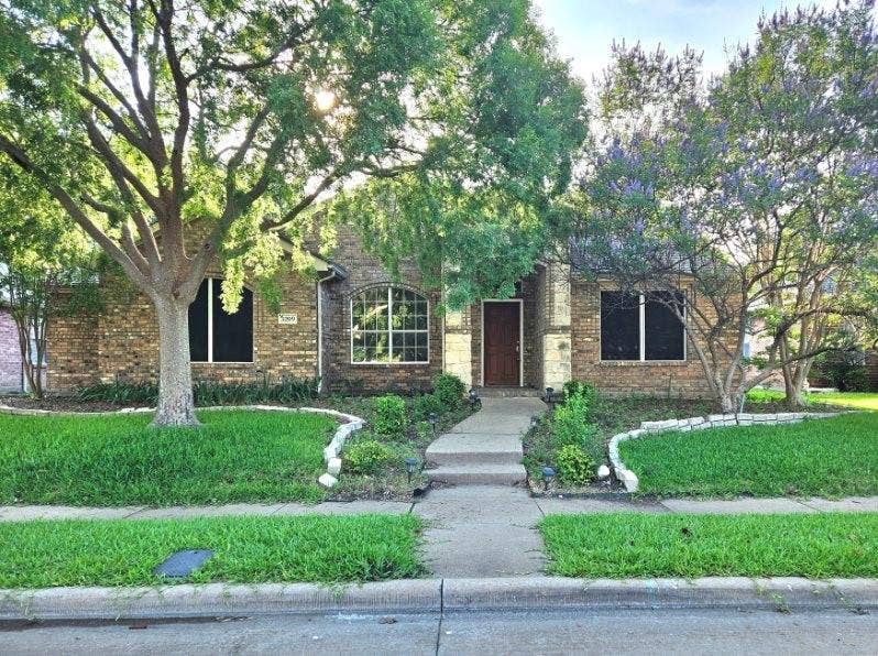Property photo for 3209 Avery Lane, McKinney, TX