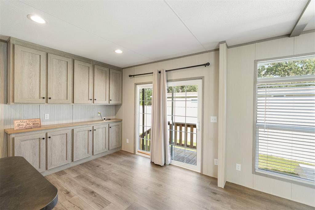 229 Forest Lane Drive, #B, Mabank, TX 75156