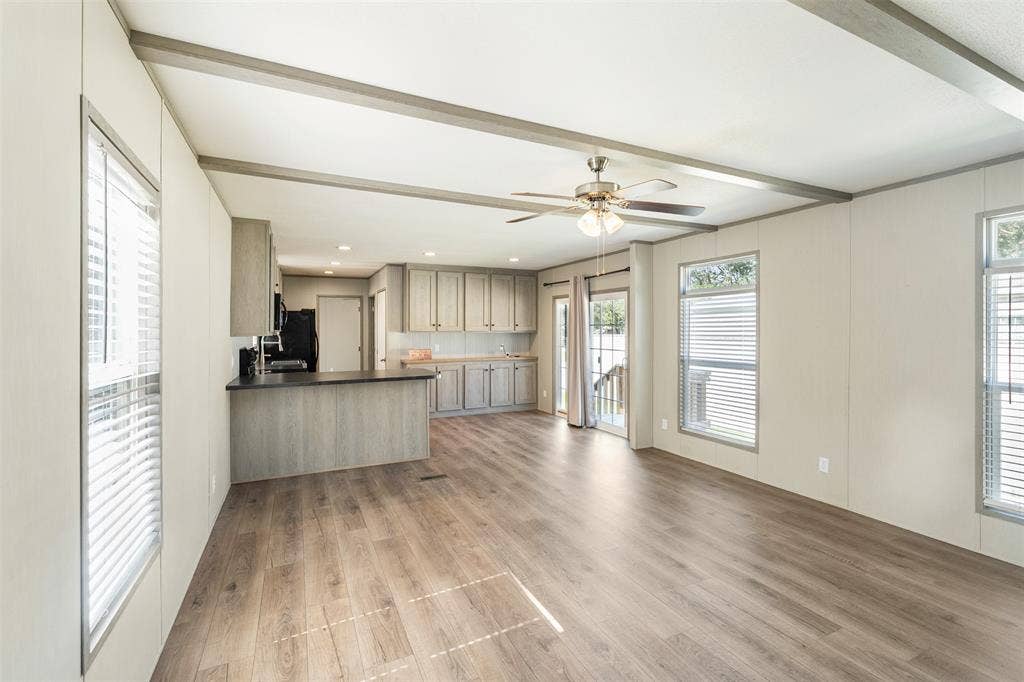 229 Forest Lane Drive, #B, Mabank, TX 75156