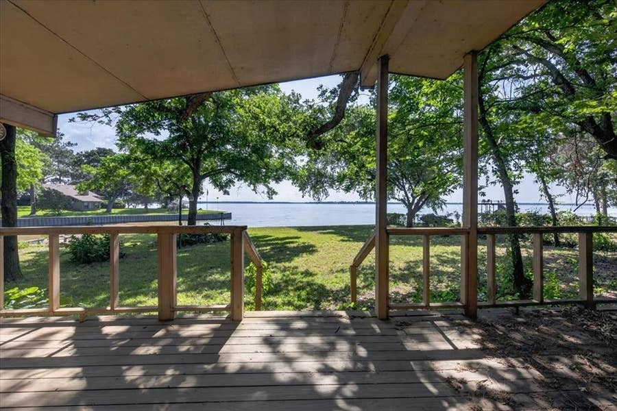 Property photo for 211 Rosemary Drive, Trinidad, TX