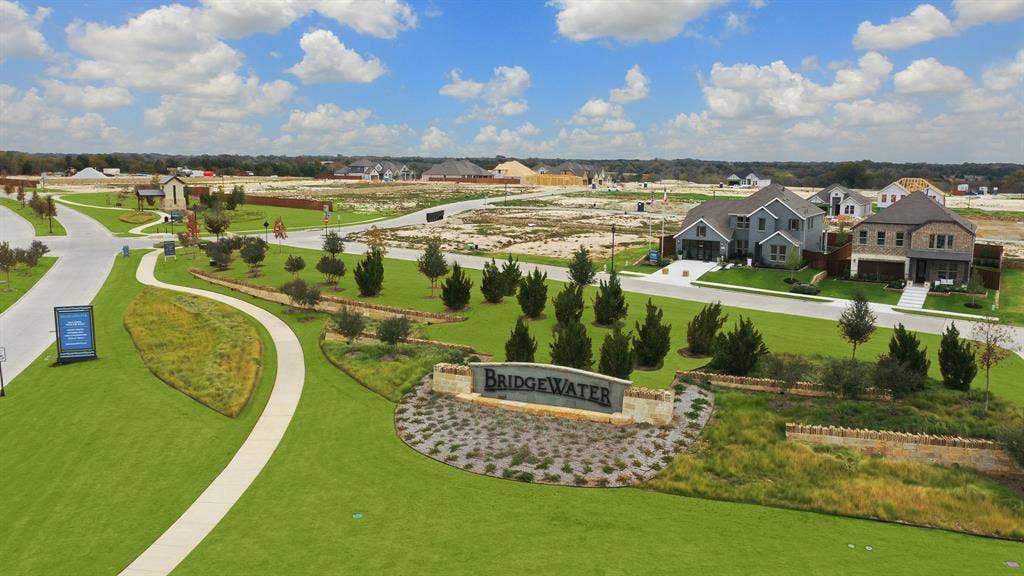 4863 Summerwinds Road, Midlothian, TX 76065 4863 Summerwinds Road, Midlothian, TX 76065