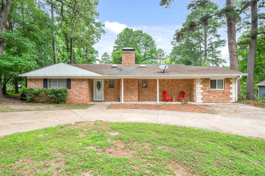 Property photo for 1522 Tanglewood Drive E, Hideaway, TX