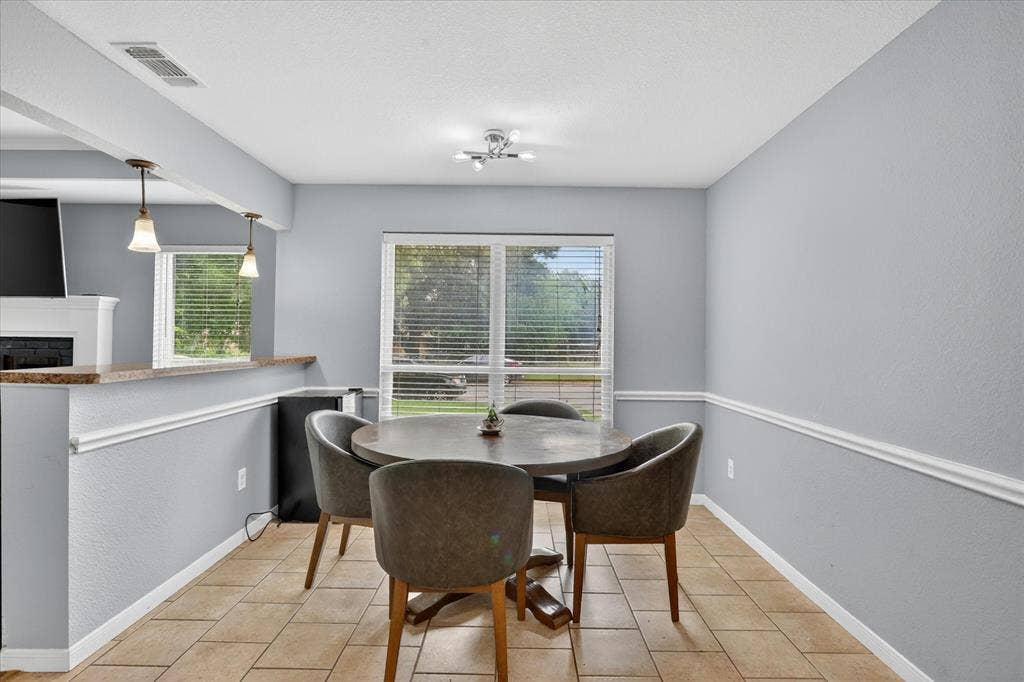 107 Garvin Way, Midlothian, TX 76065 107 Garvin Way, Midlothian, TX 76065