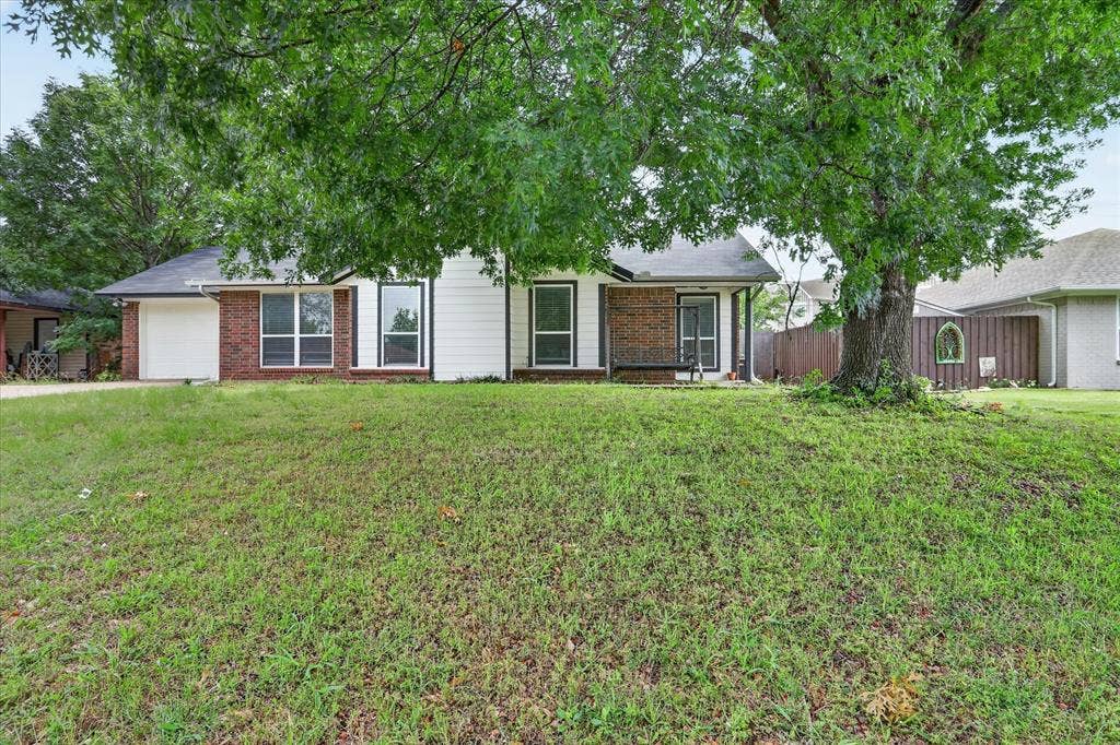 107 Garvin Way, Midlothian, TX 76065 107 Garvin Way, Midlothian, TX 76065