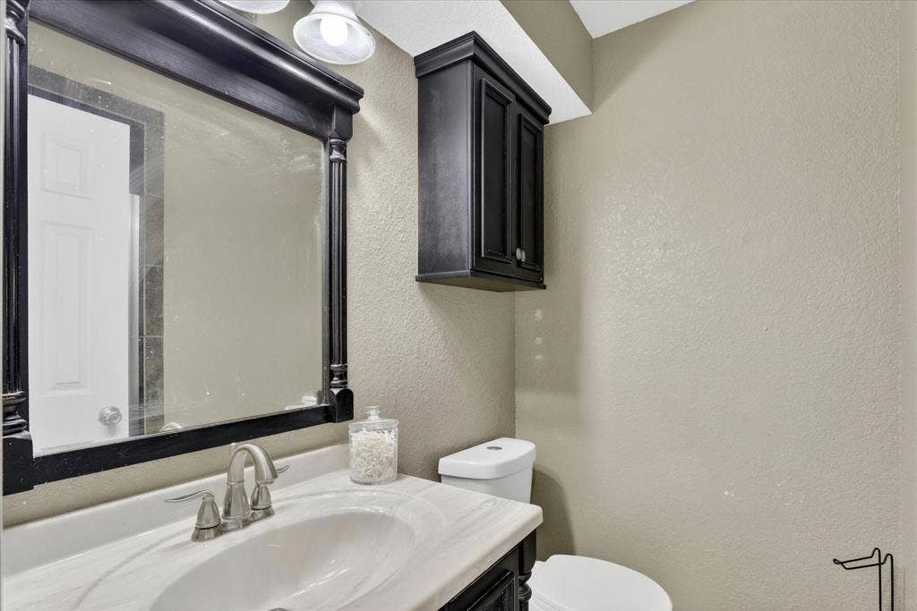 107 Garvin Way, Midlothian, TX 76065 107 Garvin Way, Midlothian, TX 76065