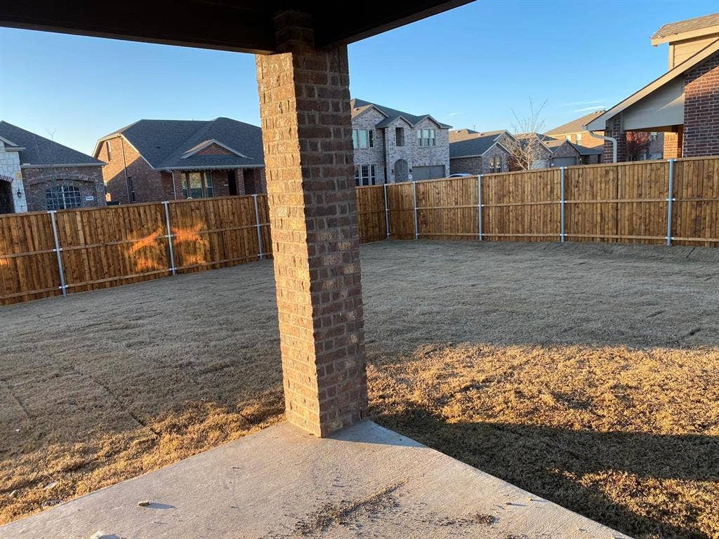 1301 Surrey Street, Melissa, TX 75454 1301 Surrey Street, Melissa, TX 75454