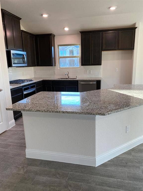 1301 Surrey Street, Melissa, TX 75454 1301 Surrey Street, Melissa, TX 75454