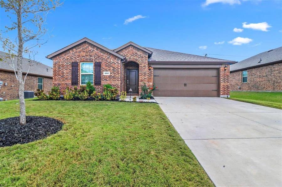 Property photo for 1017 Crepe Myrtle Lane, Anna, TX