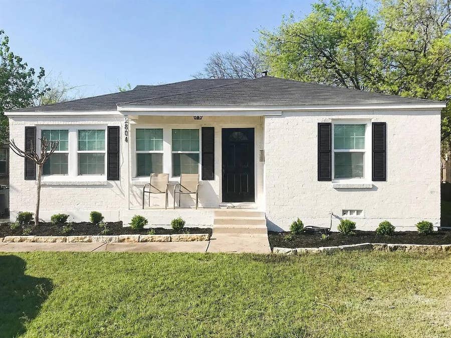 Property photo for 2804 W Biddison Street, Fort Worth, TX