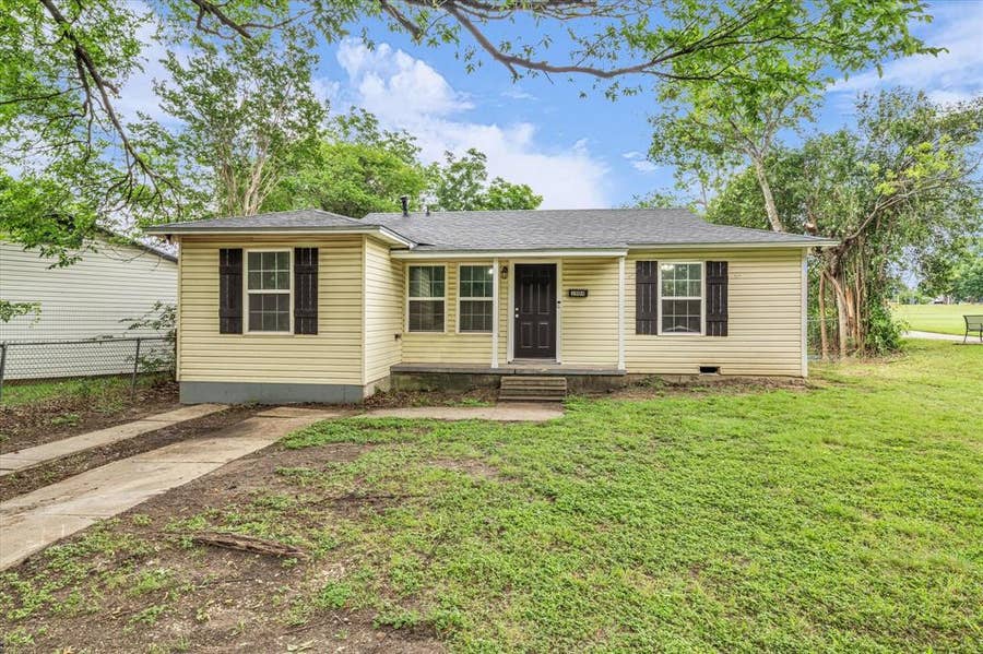 Property photo for 3904 James Avenue, Waco, TX