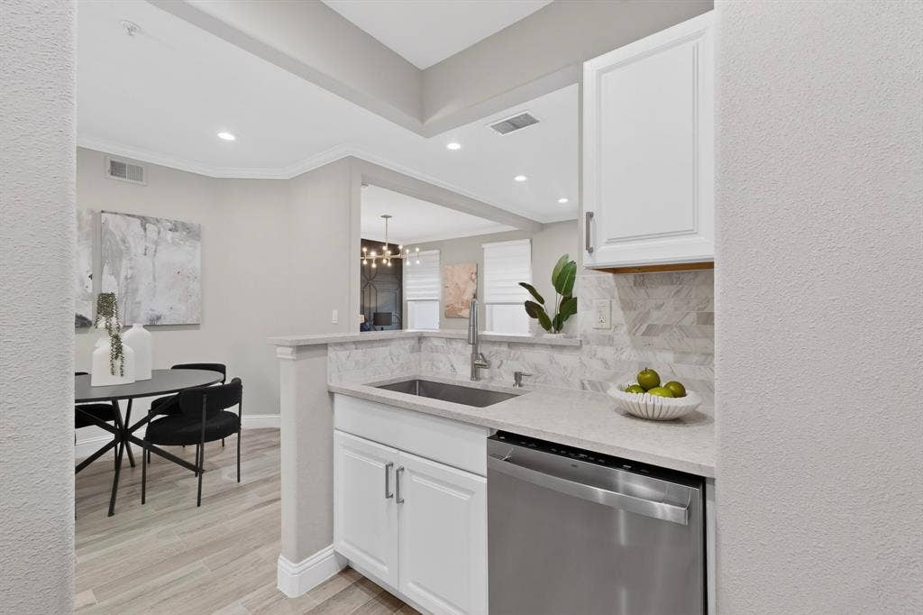 330 Las Colinas Boulevard E, #172, Irving, TX 75039