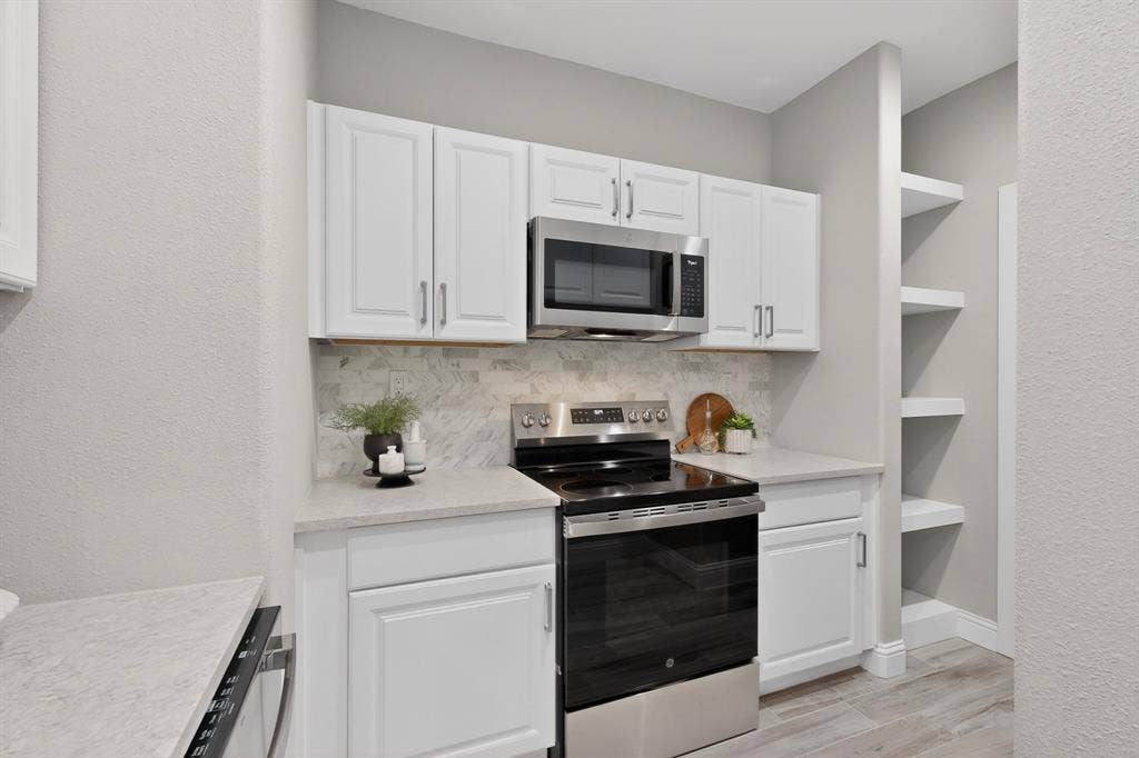 330 Las Colinas Boulevard E, #172, Irving, TX 75039