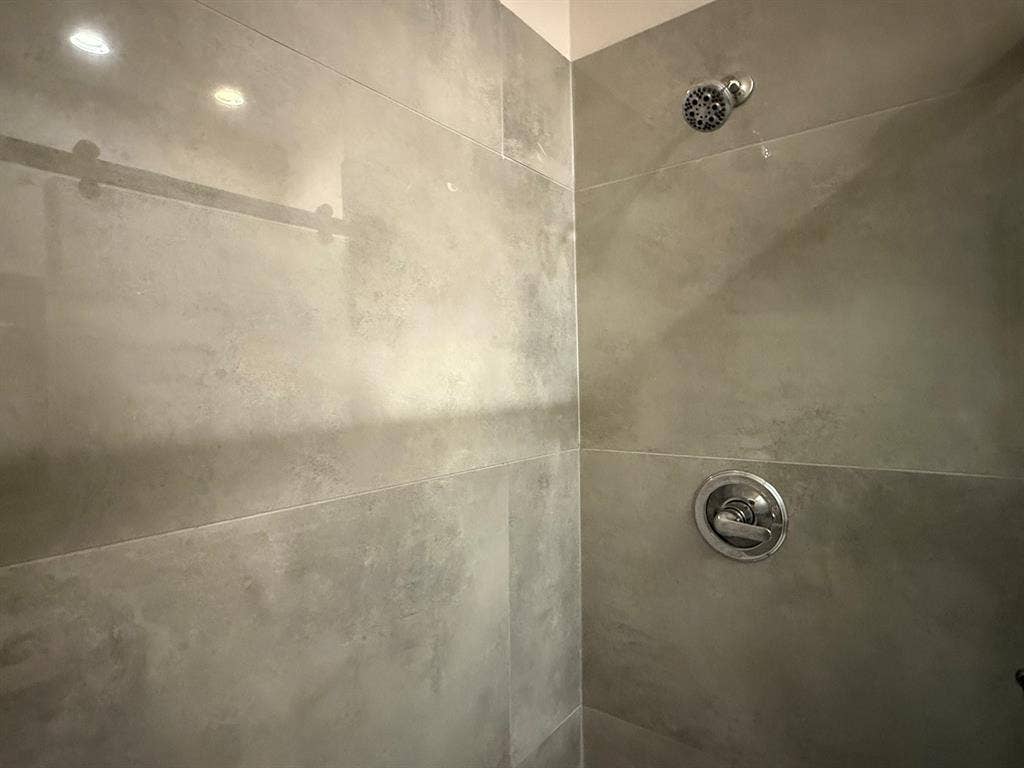 1815 Lombard Street, Garland, TX 75043 1815 Lombard Street, Garland, TX 75043