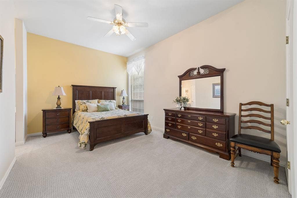5208 Laser Lane, Plano, TX 75023 5208 Laser Lane, Plano, TX 75023