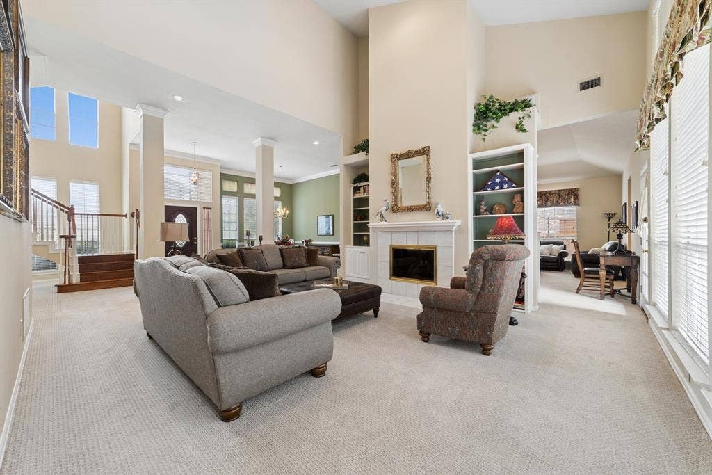 5208 Laser Lane, Plano, TX 75023 5208 Laser Lane, Plano, TX 75023