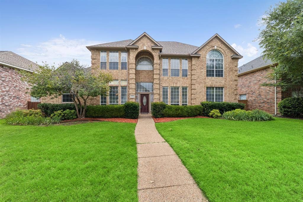 5208 Laser Lane, Plano, TX 75023 5208 Laser Lane, Plano, TX 75023