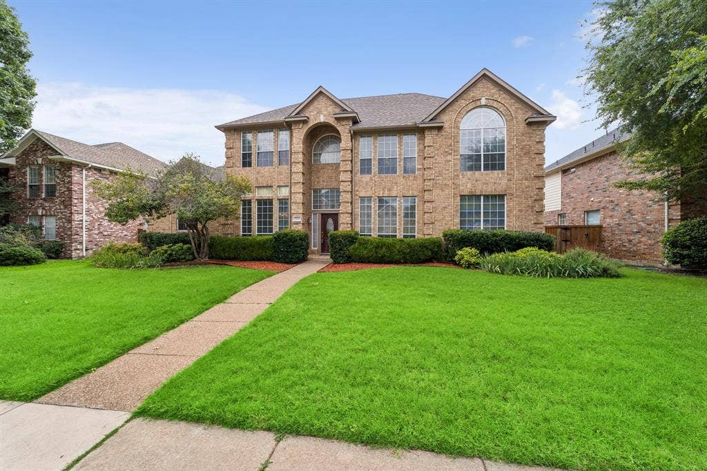 5208 Laser Lane, Plano, TX 75023 5208 Laser Lane, Plano, TX 75023