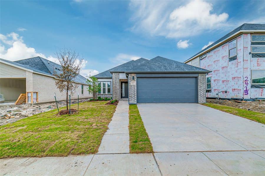 Property photo for 2419 Rocky Mountain Drive, Royse City, TX