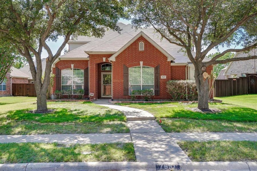 Property photo for 7657 Ravenhill Drive, Frisco, TX