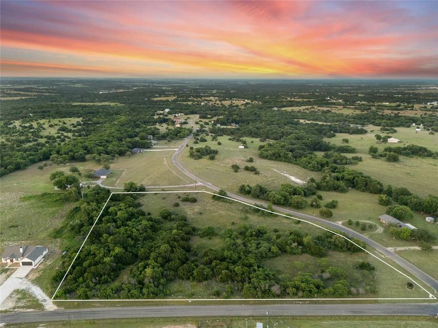 Property photo for 150 Theresa Lane, Bruceville Eddy, TX
