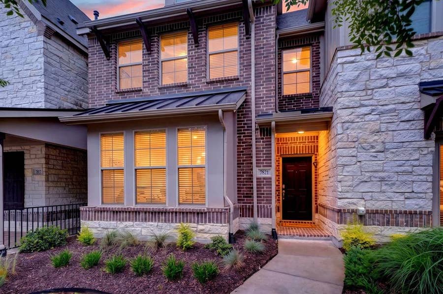 Property photo for 7821 Sunset Boulevard, Rowlett, TX