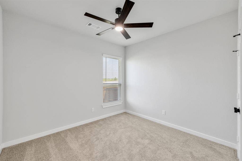 3825 Clovis Street, Midlothian, TX 76065