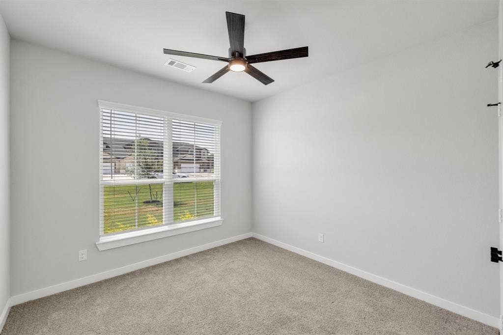 3825 Clovis Street, Midlothian, TX 76065