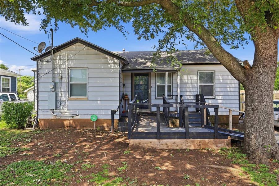 Property photo for 6807 Prosper Street, Dallas, TX