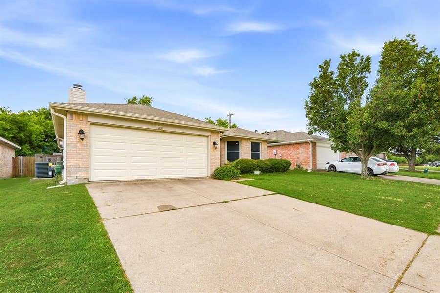 Property photo for 1131 Singletree Drive, Forney, TX