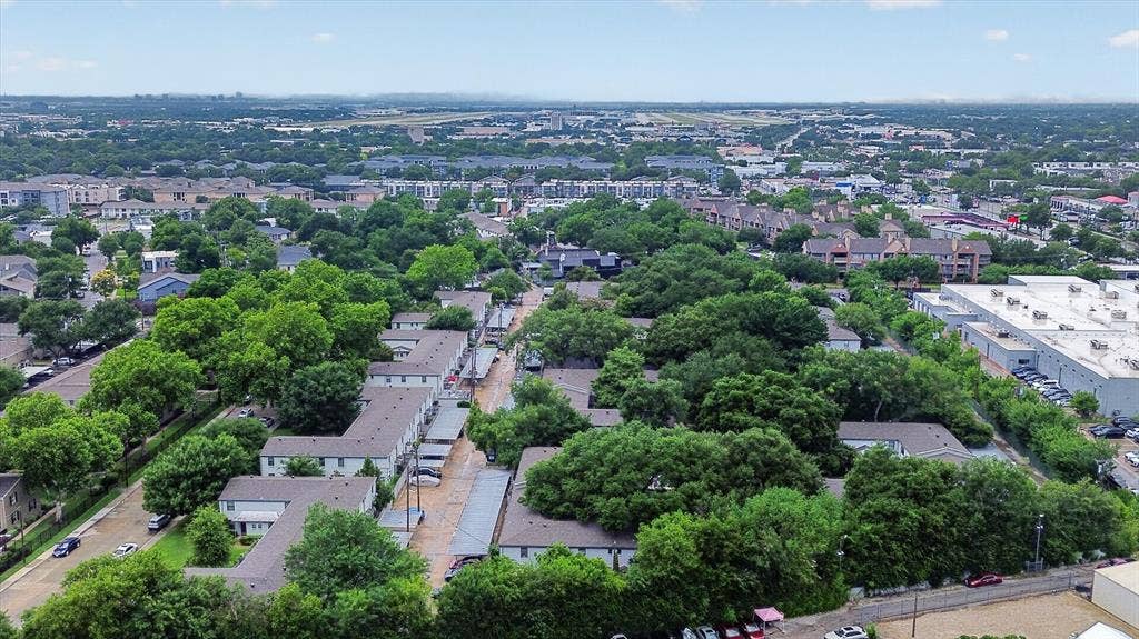 4926 Lahoma Street, Dallas, TX 75235 4926 Lahoma Street, Dallas, TX 75235
